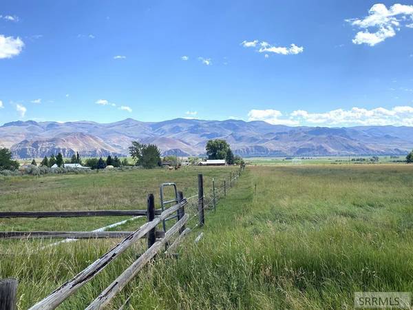 2651 Challis Creek Road, Challis, ID 83226