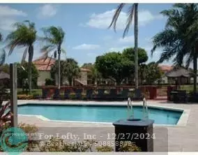 Plantation, FL 33324,10773 Cleary Blvd  #307