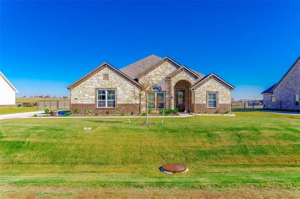 118 Clearwater Court, Rhome, TX 76078