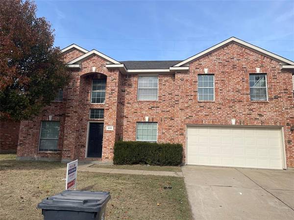 401 Kingfisher Lane, Arlington, TX 76002