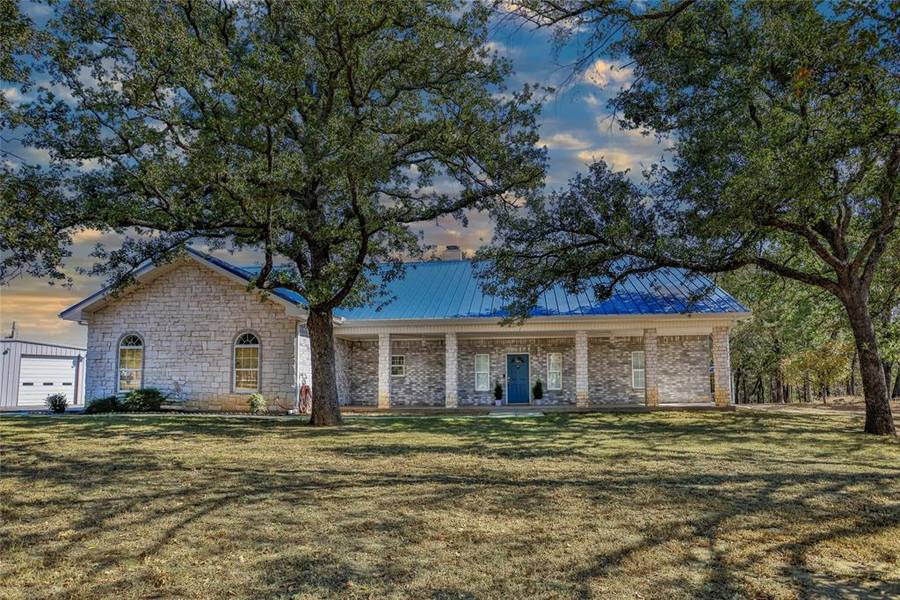 456 Center Hill Road, Gainesville, TX 76240