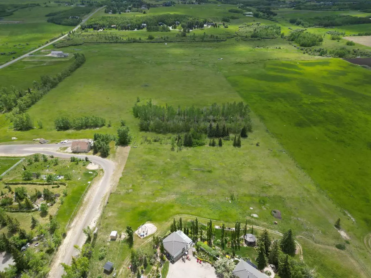 Rural Foothills County, AB T0L0X0,186 AVE West