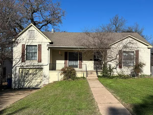 39 W Parnell Street, Denison, TX 75020