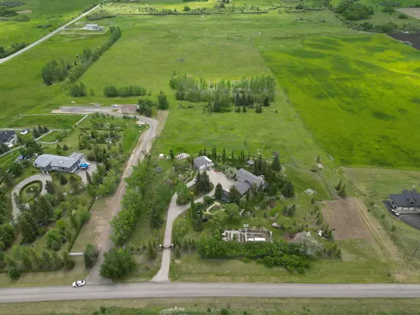 Rural Foothills County, AB T0L0X0,186 AVE W