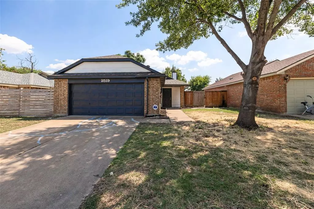 Fort Worth, TX 76133,2519 Butterfield Drive