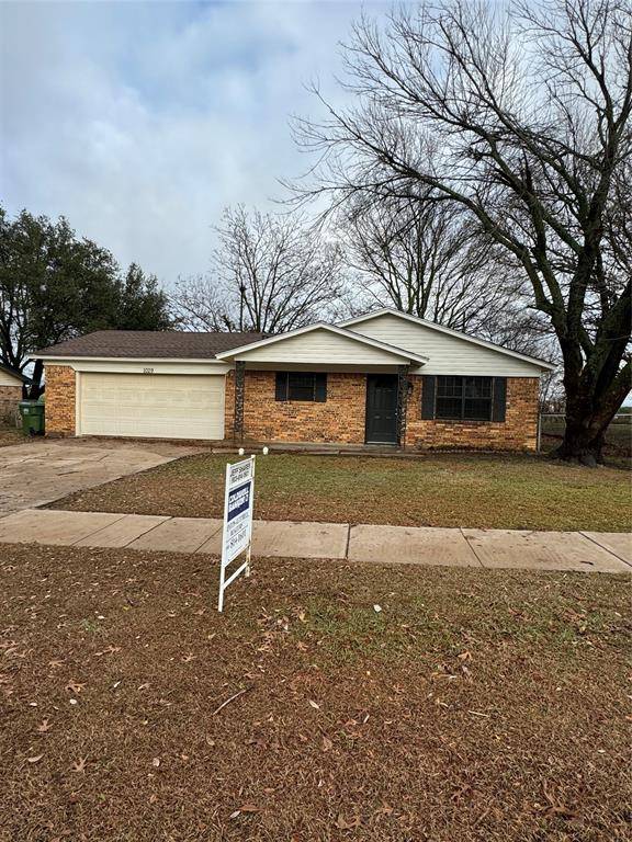 1029 Swanner Drive, Howe, TX 75459