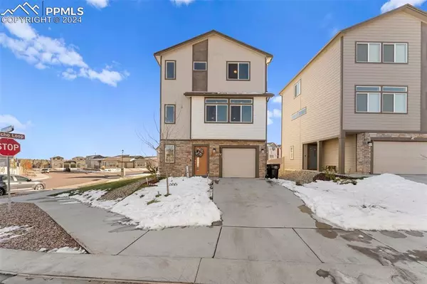 903 Cana GRV, Colorado Springs, CO 80916