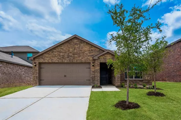 204 Shaw Creek Boulevard, Ferris, TX 75125