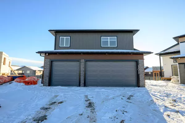 13013 104B ST, Grande Prairie, AB T8V4W5