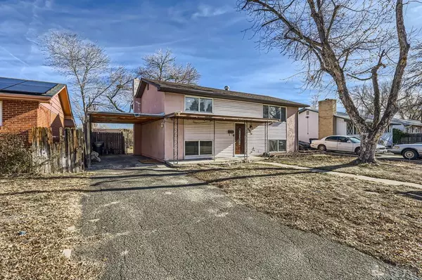 2640 Lynwood Lane, Pueblo, CO 81005