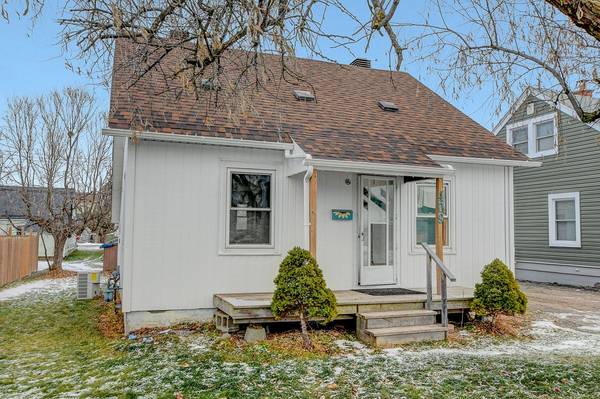 409 Dominion ST, Renfrew, ON K7V 1H5