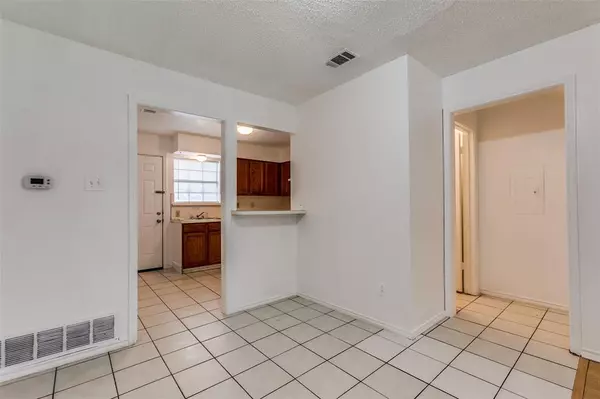 Garland, TX 75041,2814 Wimbledon Court #D