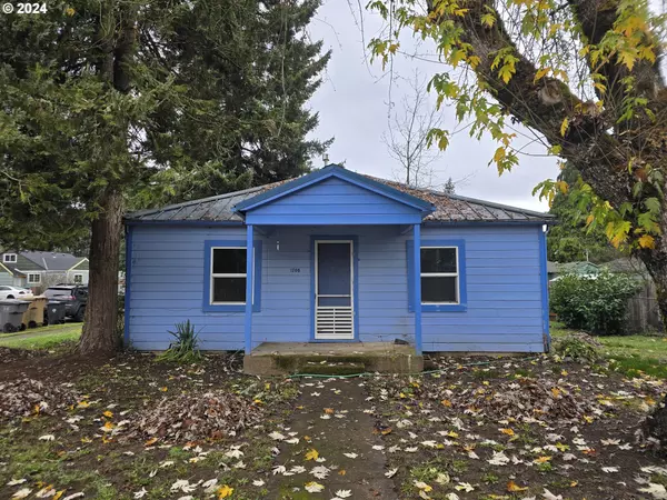 1708 ELM ST, Sweet Home, OR 97386