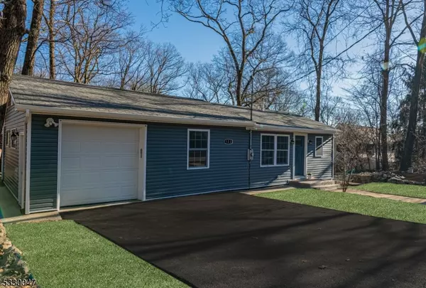 Hopatcong Boro, NJ 07843,123 Jefferson Trl