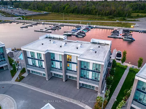 Innisfil, ON L9S 0L5,3783 Mangusta CT