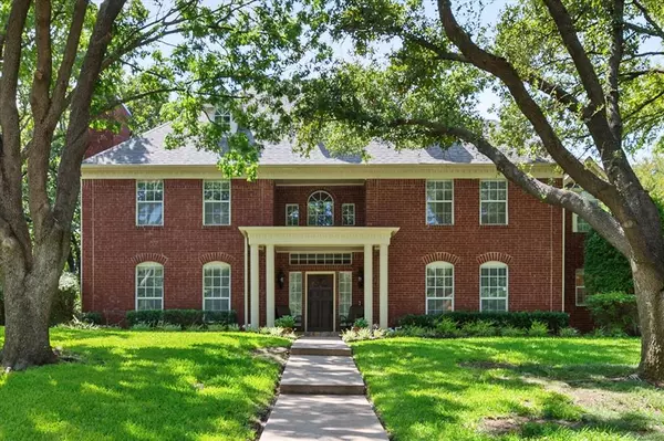 3104 Regal Drive, Arlington, TX 76016