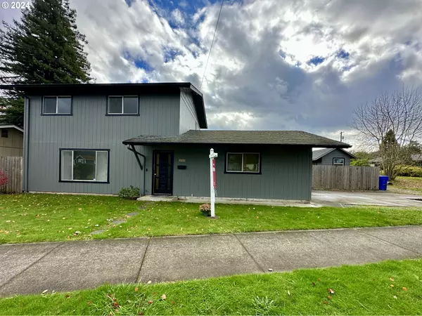 Kelso, WA 98626,898 MILL ST