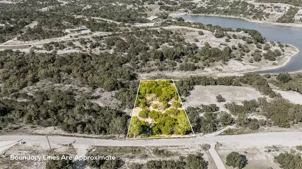 3250 Beacon Lake Drive, Bluff Dale, TX 76433