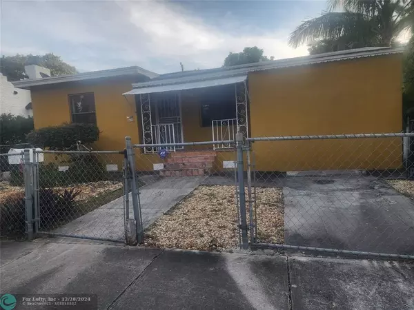 150 NW 47th St, Miami, FL 33127