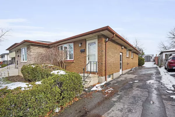 352 Baseline RD W, London, ON N6J 1W1