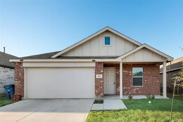 1100 Wildflower Street,  Ennis,  TX 75119