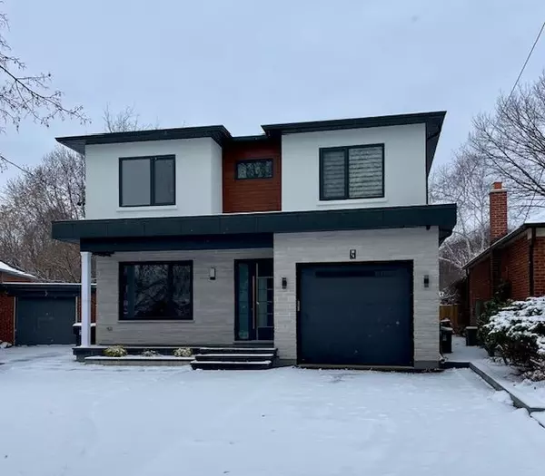 16 Westleigh CRES, Toronto W06, ON M8W 3Z7