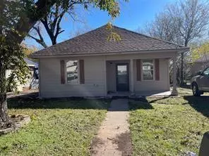 1105 Jefferson Street #House, Bowie, TX 76230