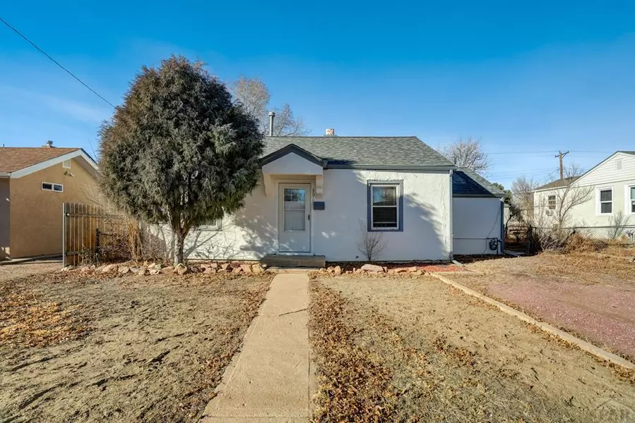 3017 Cascade Ave, Pueblo, CO 81008