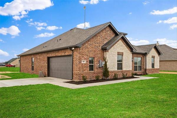 100 Annabel Drive, Paradise, TX 76073