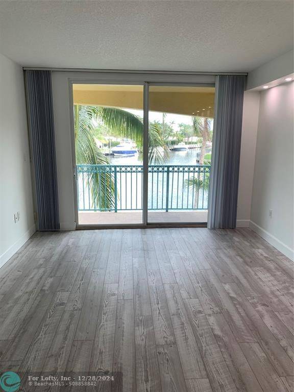 Hallandale Beach, FL 33009,201 Golden Isles Dr  #202