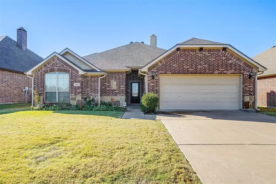 317 Colorado Drive, Burleson, TX 76028