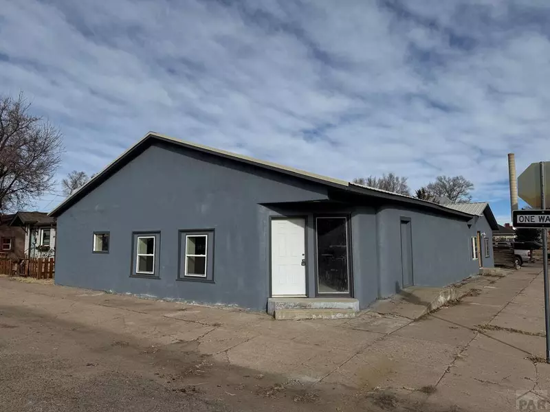 211 Elm Ave, Rocky Ford, CO 81067