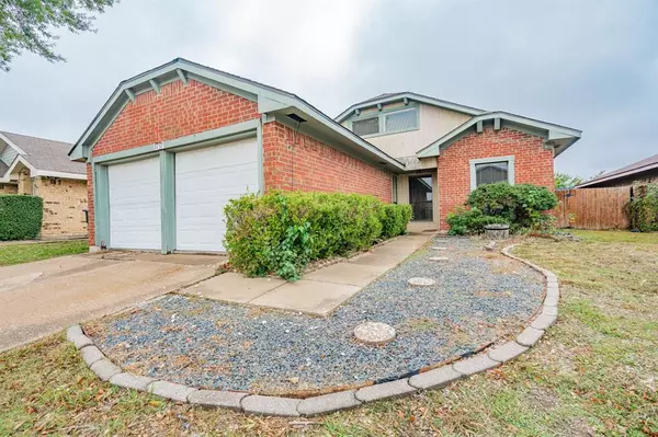 3737 Verlaine Drive, Carrollton, TX 75007