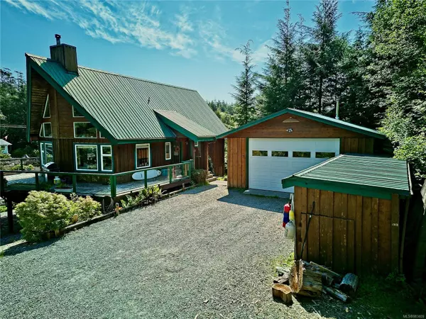 1373 Victoria Rd, Ucluelet, BC V0R 3A0