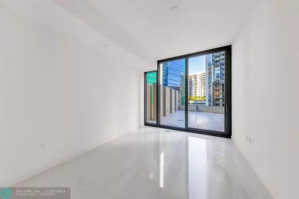 Miami, FL 33131,300 Biscayne Boulevard Way  #1509