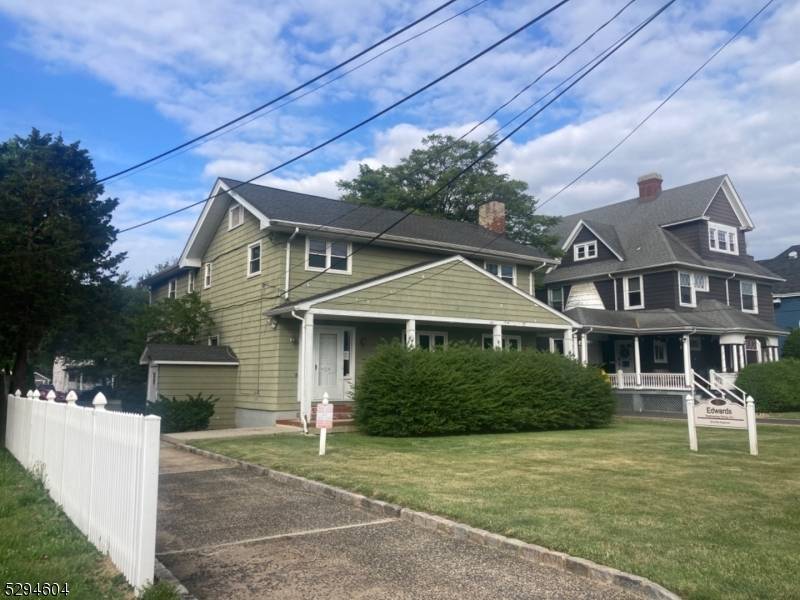 69 W End Ave, Somerville Boro, NJ 08876