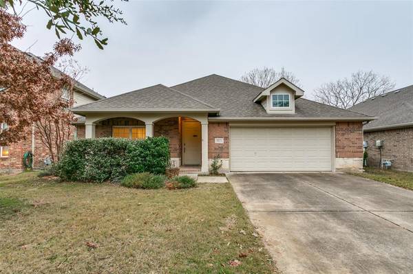 9821 Mcfarring Drive, Fort Worth, TX 76244