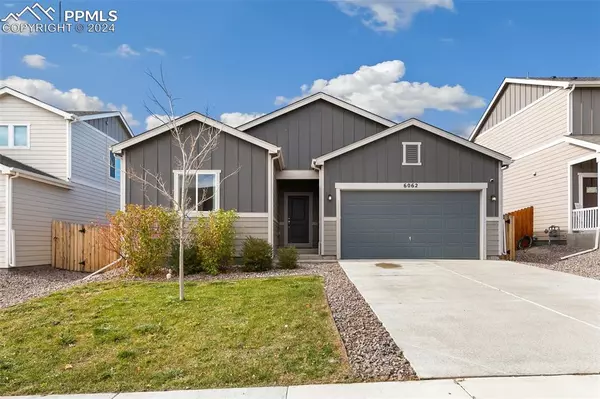 Colorado Springs, CO 80925,6062 Yamhill DR