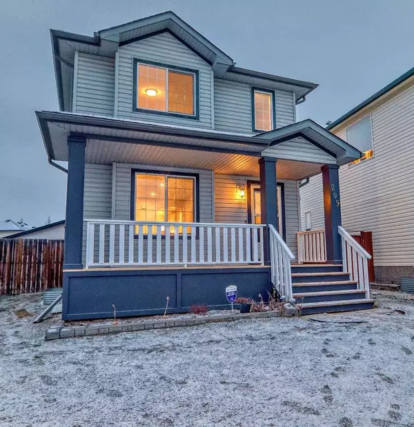 Calgary, AB T3P 1E2,209 Evansmeade Close Northwest