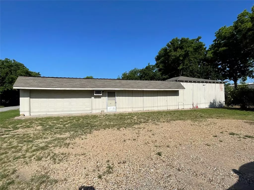 Desoto, TX 75115,1239 Hampton