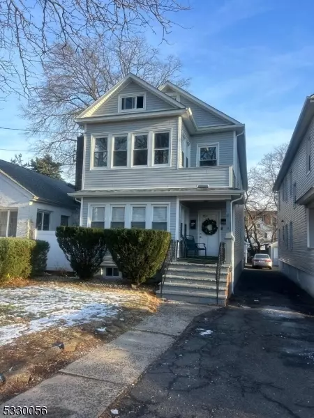 Linden City, NJ 07036,30 E Henry St #2