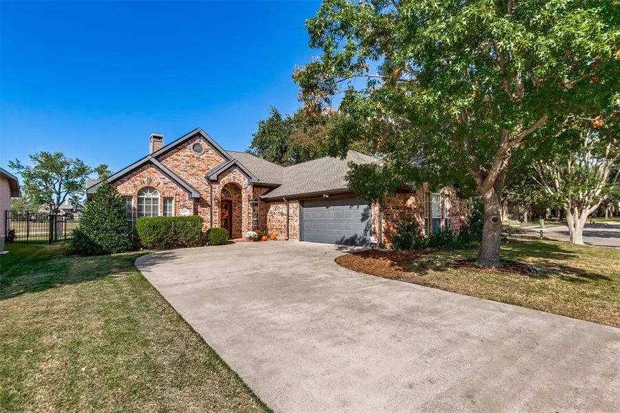 6069 Cypress Cove Drive, The Colony, TX 75056