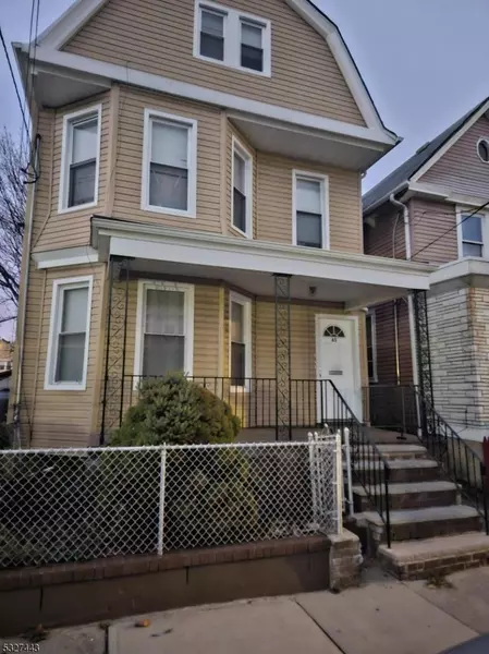 65 Norwood St, Newark City, NJ 07106