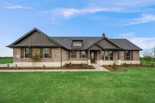 240 Big Bend Trail, Valley View, TX 76272