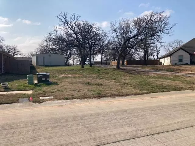 900 Ben, Springtown, TX 76082