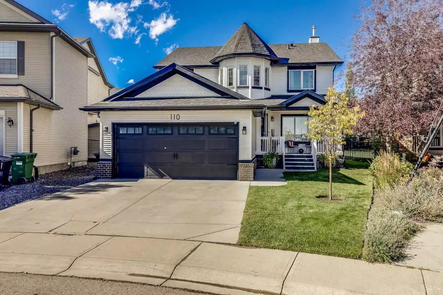 110 Cougarstone TER SW, Calgary, AB T3H 5A1