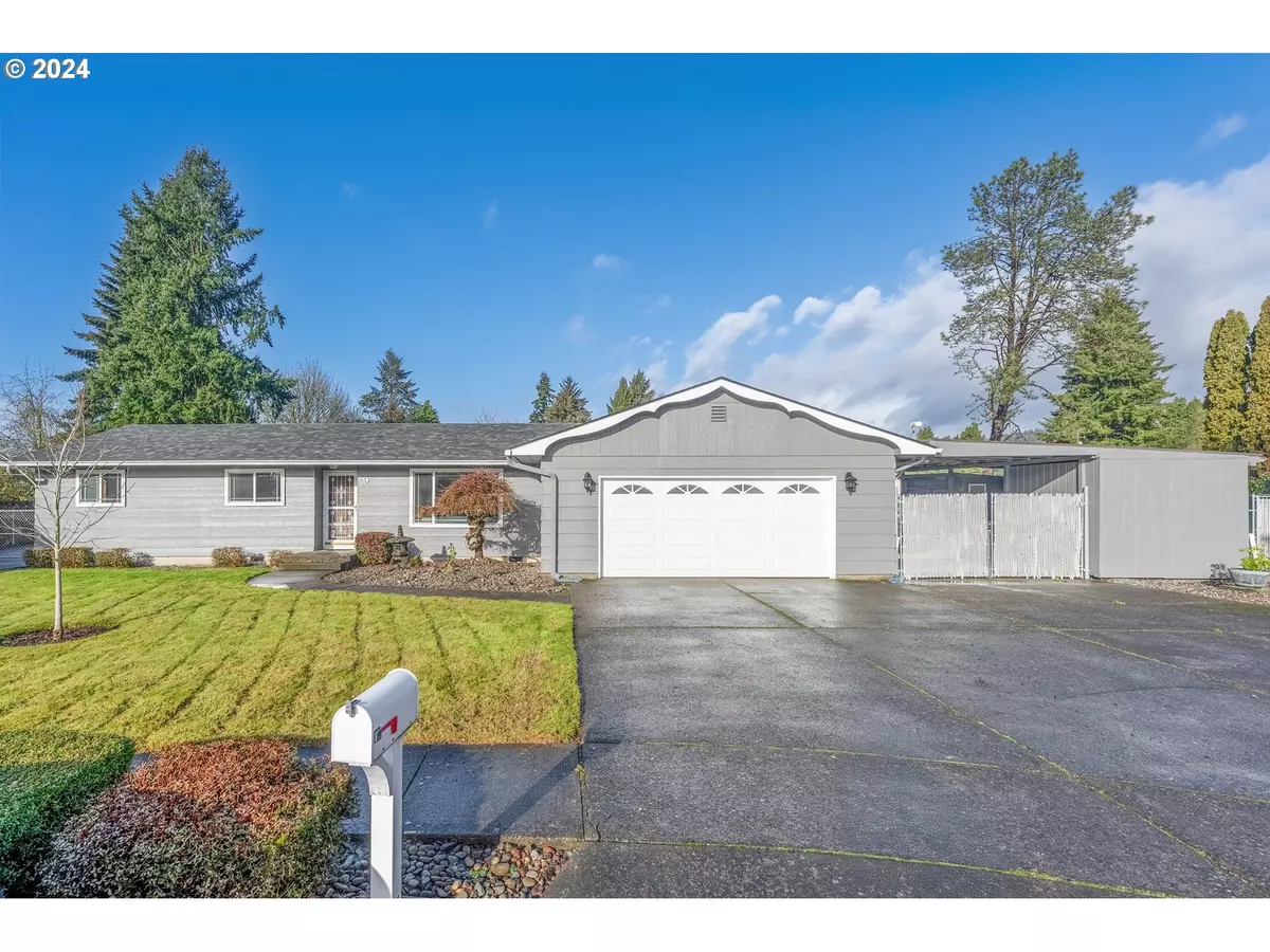 Longview, WA 98632,9 LINDA LN