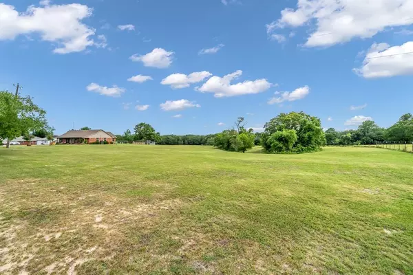 Paradise, TX 76073,2694 County Road 3555