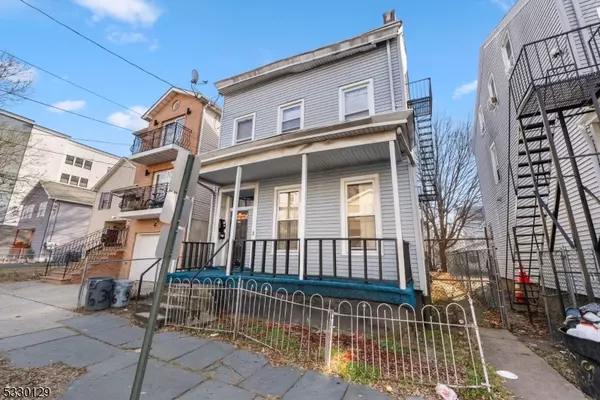 306 Van Houten St, Paterson City, NJ 07501