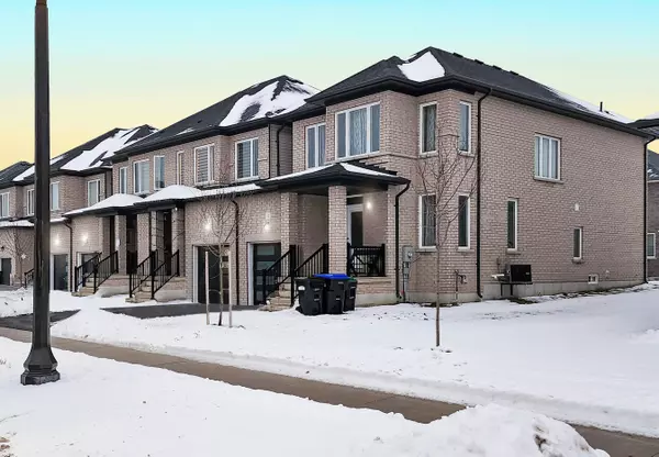 11 Lisa ST, Wasaga Beach, ON L9Z 1J9